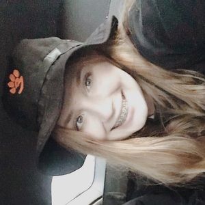 Meet your Posher, Maddy